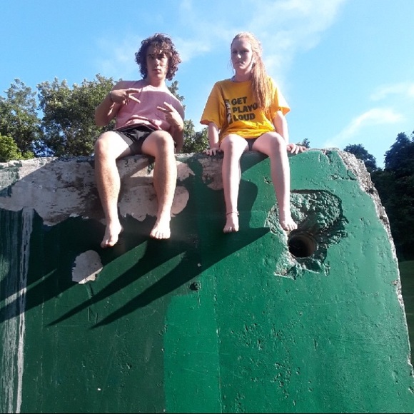 Meet your Posher, Cruz - Picture 1 of 1